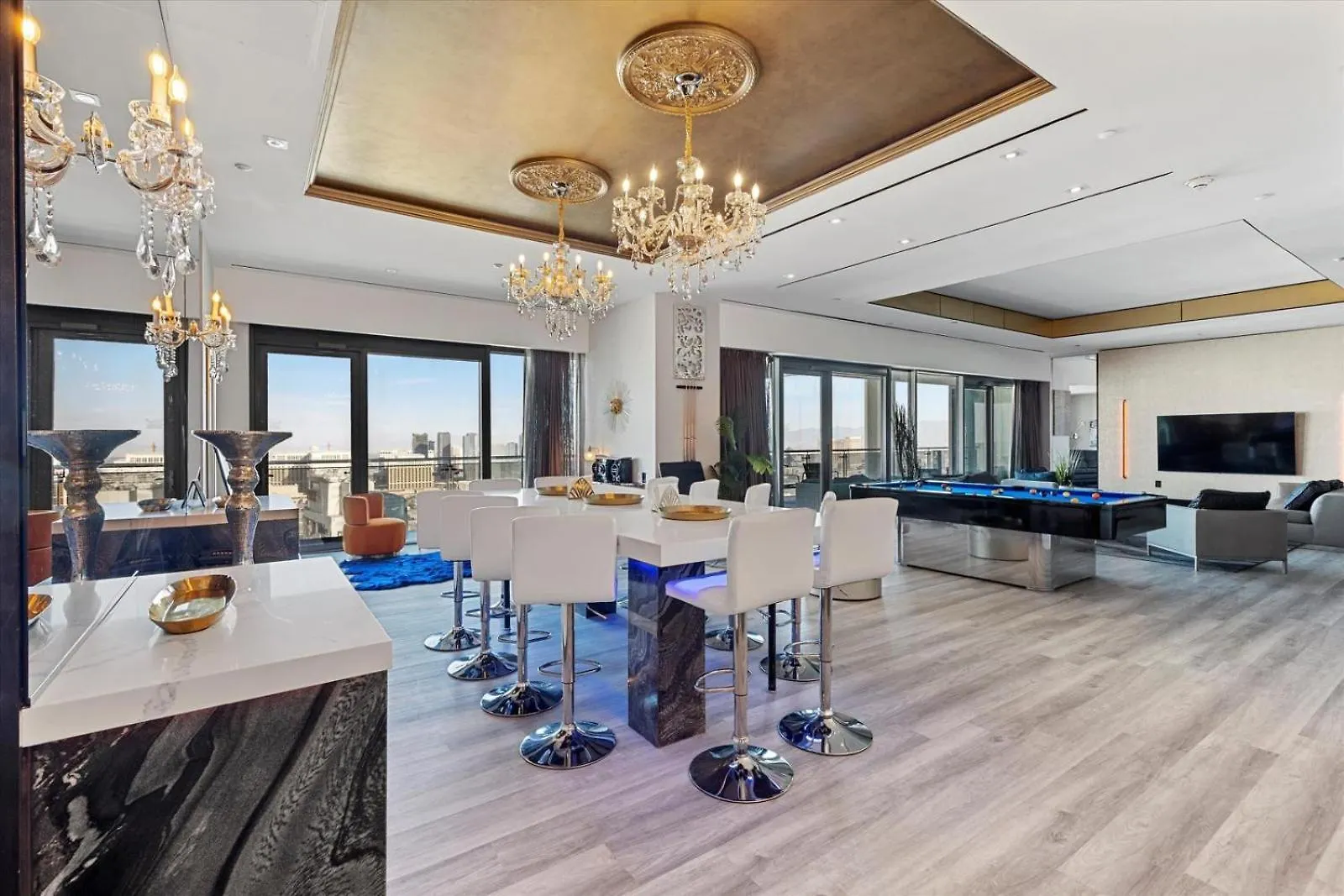 아파트호텔 Luxury 4000 Sqft Penthouse At Palms Place 56 Floor 라스베이거스 미국