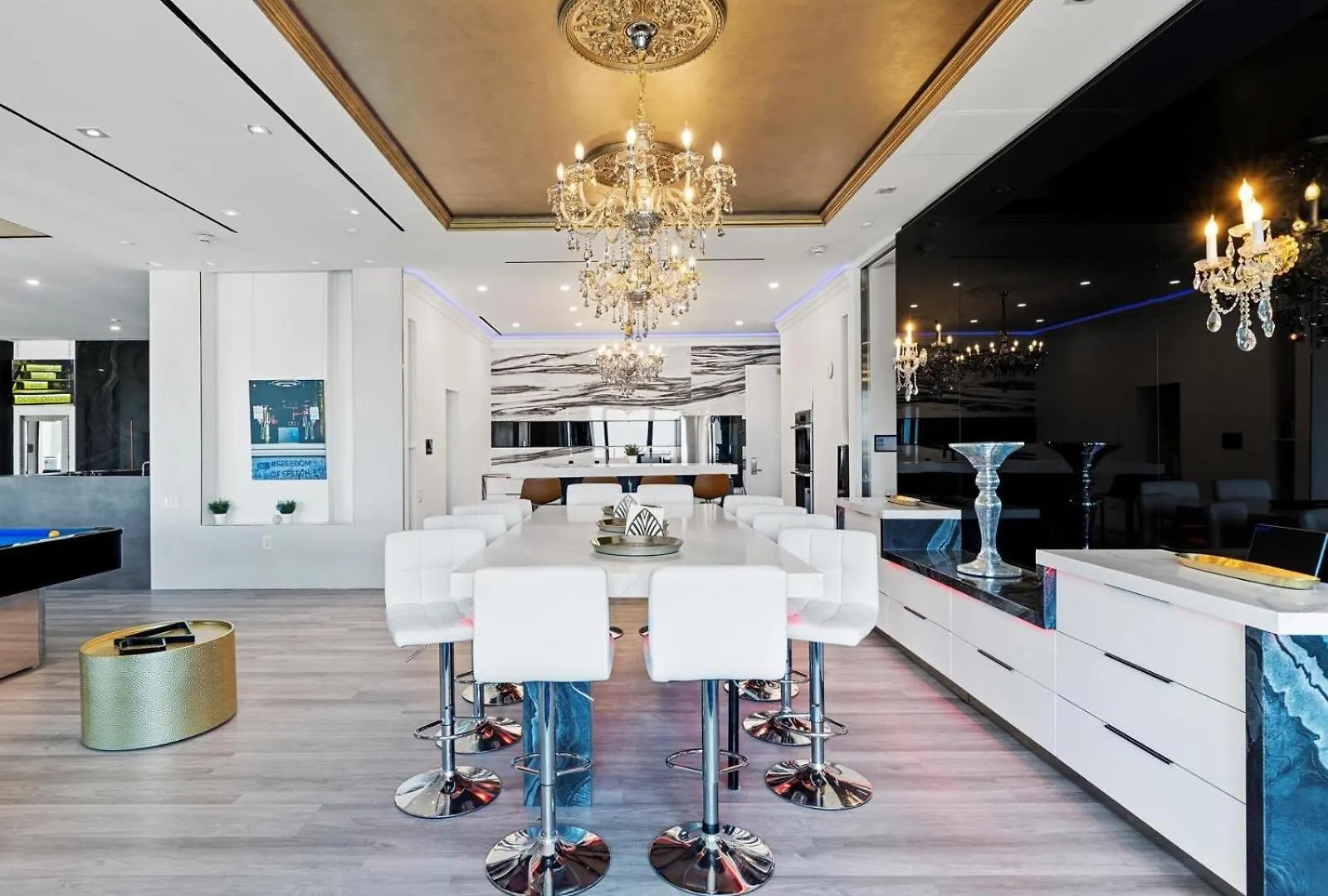 아파트호텔 Luxury 4000 Sqft Penthouse At Palms Place 56 Floor 라스베이거스